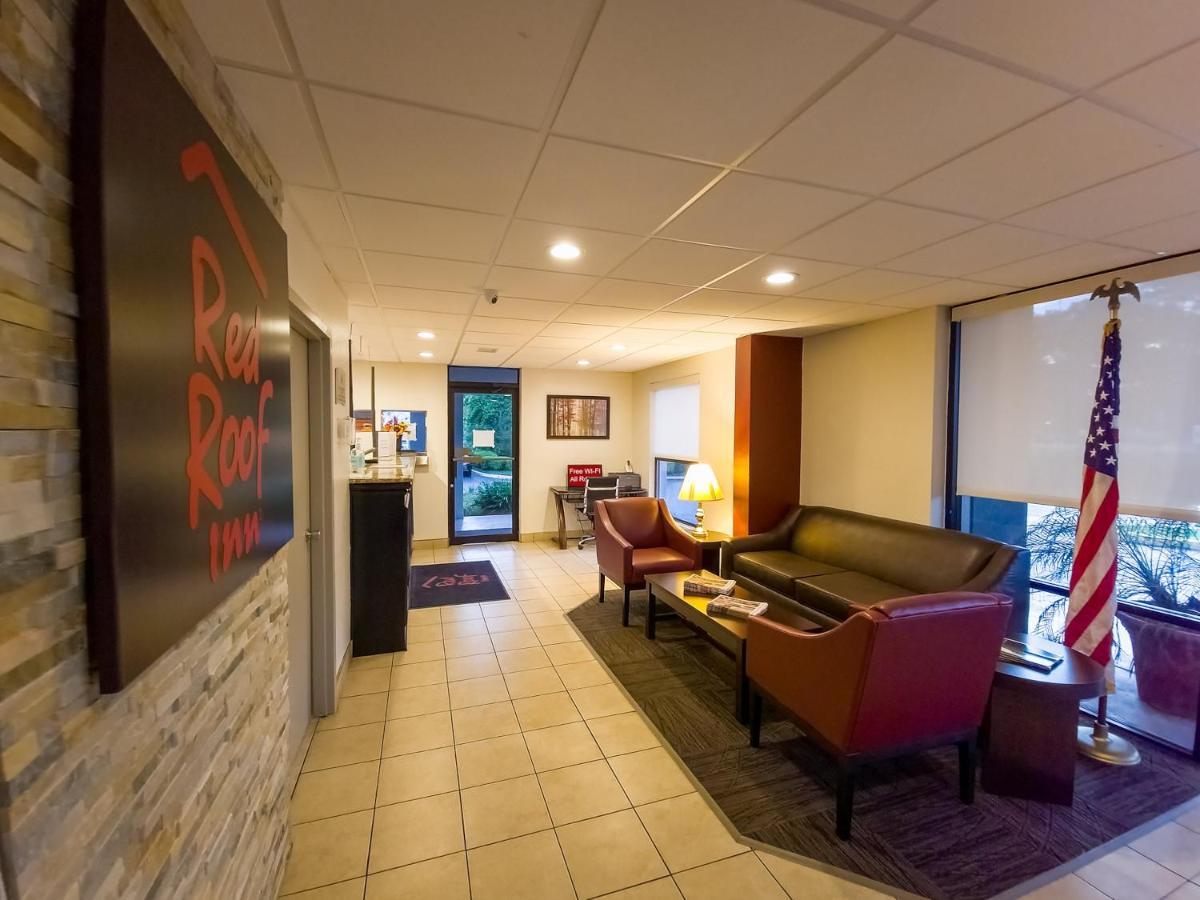 Red Roof Inn Tallahassee East Exterior photo