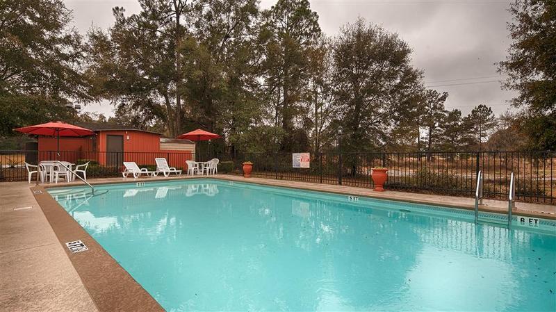 Red Roof Inn Tallahassee East Exterior photo